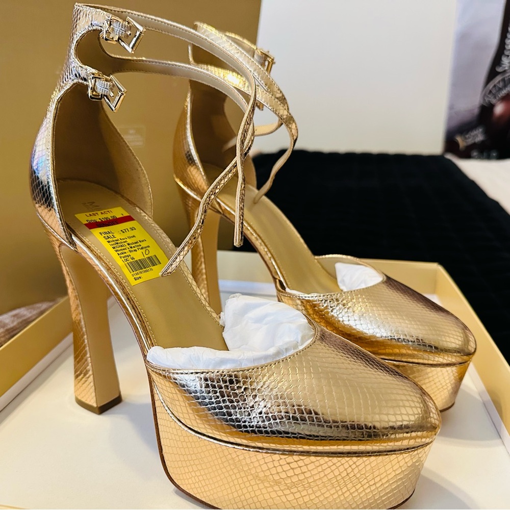 Michael KORS Women embellished round toe ankle strap
